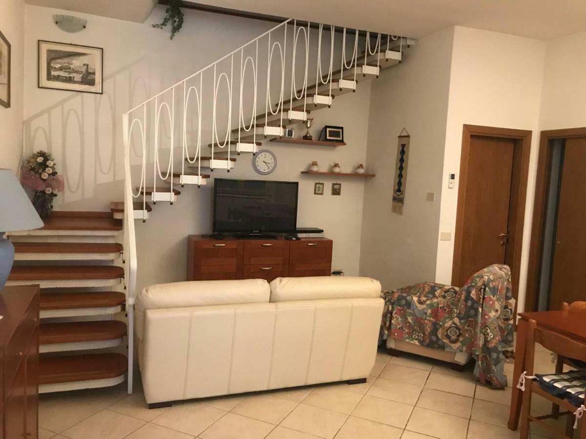 Casa Viareggio Villa Esterno foto